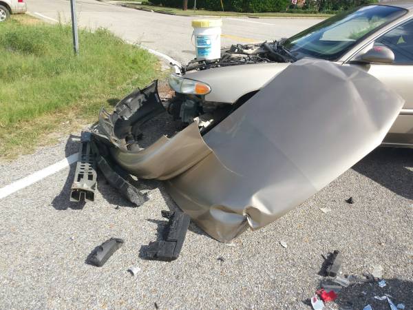 Two Vehicle Crash on the Circle at Kent Drive