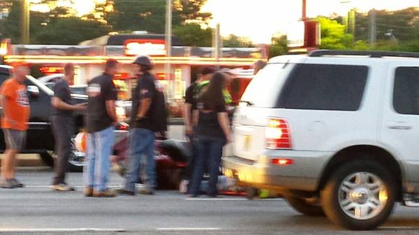 Wreck Involving a Motorcycle in the 3000 block of the Circle