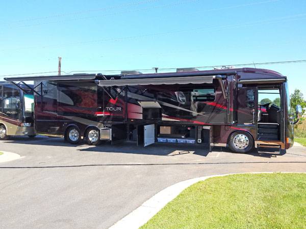 Camping World RV of Dothan is Having a Big Year End Sale