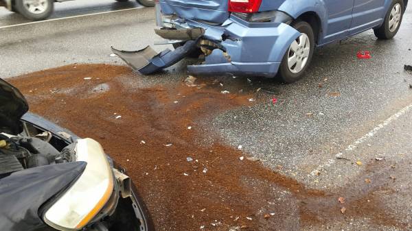 Motor Vehicle Crash on Cottonwood Road and the Circle