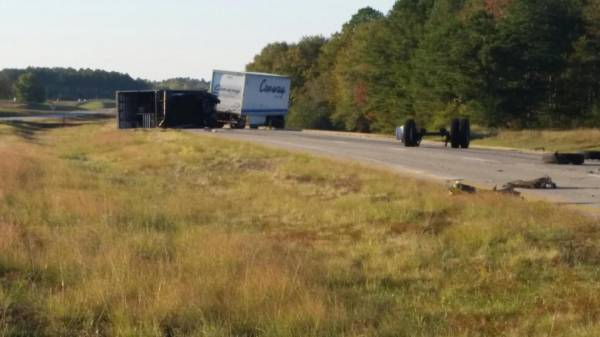 Three Semi Trucks Wrecked on U S 431 near Henry County 107