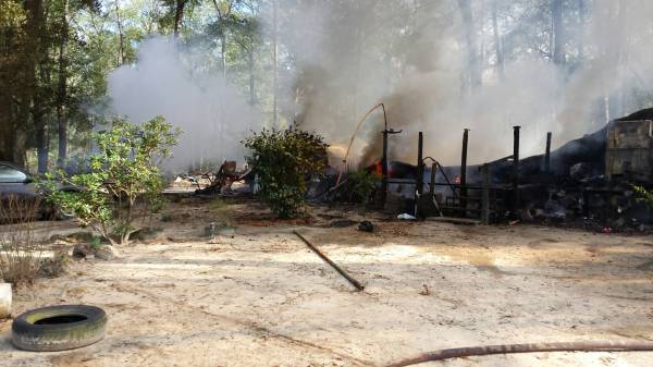 Fire Destroys Home in Lucy