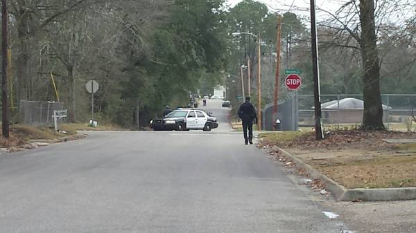 Dothan Police are Investigating a Shooting on Greentree Ave