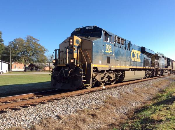 UPDATED @ 9:05 AM :  Vehicle vs Train in Midland City