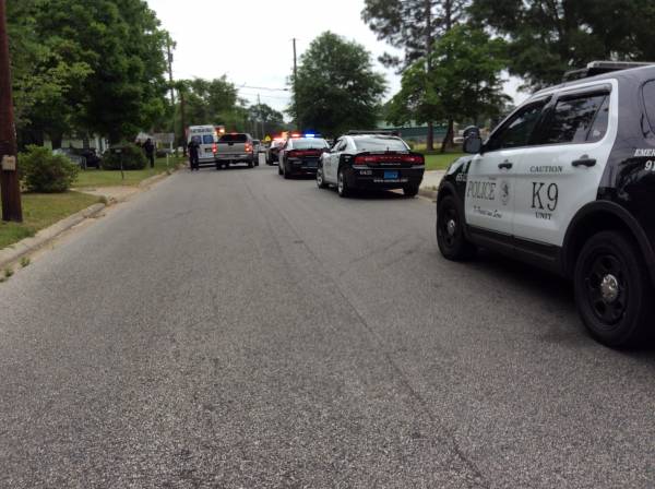 UPDATED @ 11:01 AM. Breaking New: Drive by Shooting on Grant Street in Dothan