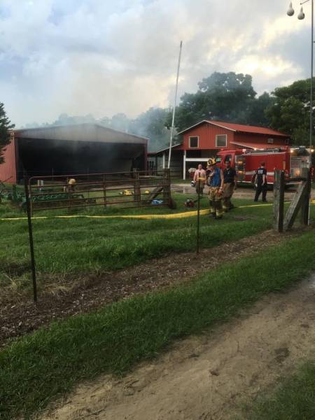 Large Barn Fire in Geneva County