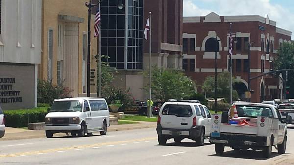 UPDATED @ 2:07 PM  12:41 PM   Bomb Threat Closing Houston County Courthouse