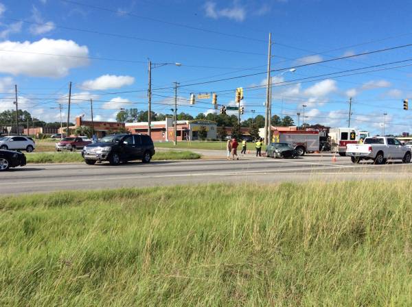 9:18 AM.   Accident Hodgesville Road and Ross Clark Circle