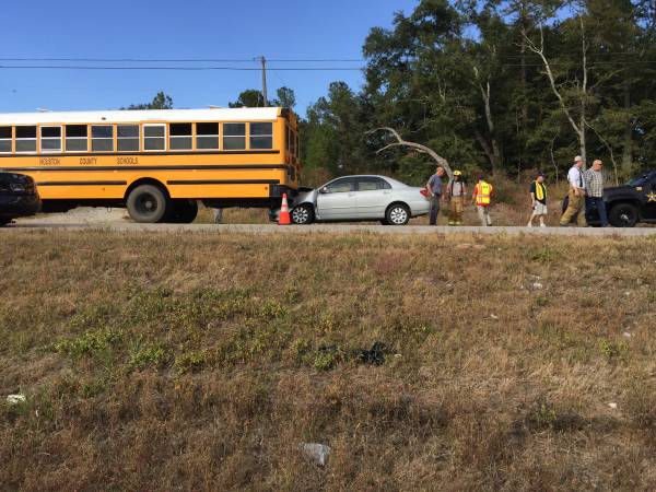 UPDATED @ 3:25 PM.  ALL CHILDREN ARE OK. Motor Vehicle Accident Involving A School Bus