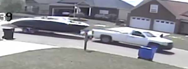 Dothan Police Need Your Help in Identifying these People