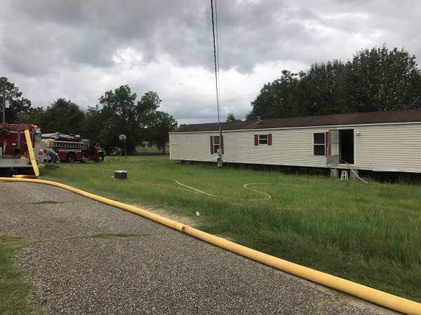 Structure Fire at Grady's Mobile Home Park in Cottonwood