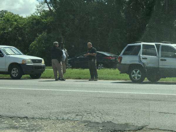 3:23 PM. Sheriff Department Stops Possible Theft Suspects