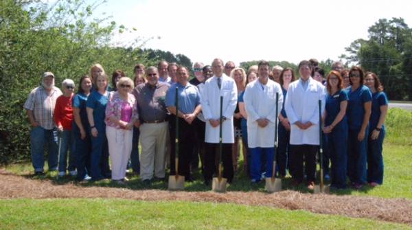 EYE SURGICAL ASSOCIATES, PC Breaks ground on facility expansion
