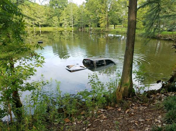 UPDATED @ 8:24 AM.  7:45 AM.  Critical Injury Wreck - Vehicle Sinking In Pond