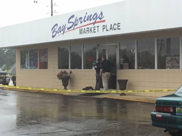UPDATED at 3:47 PM... Armed Robbery in Bay Spring