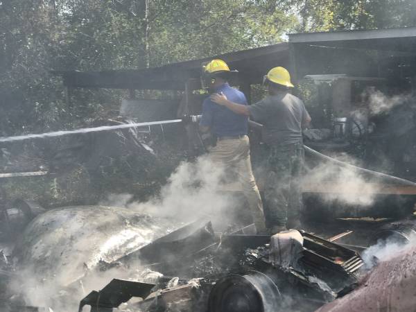 Tuesday Trailer Fire Endangers Residence And Other Vehicles