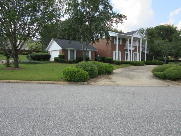 HOME FOR SALE- 121 WATERFORD PLACE, DOTHAN