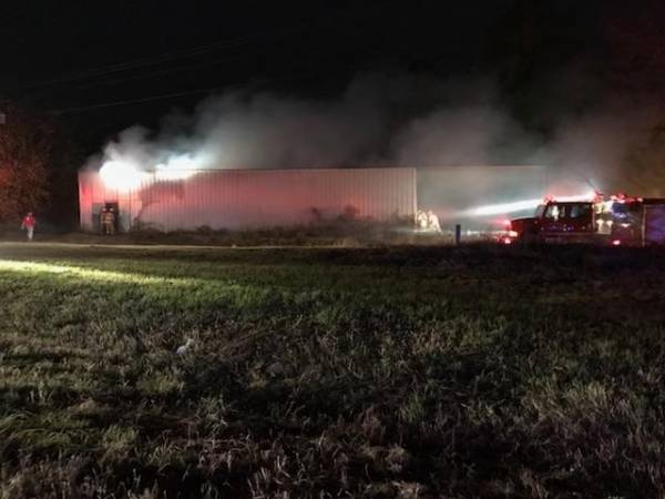 Active Structure Fire at the Old Hughes Body Shopin Pansey