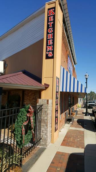 Ketchem’s Restaurant  in Hartford