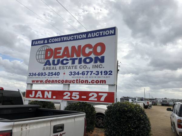 DEANCO Auction Attended By Many To Include - Hank Williams Jr. And Kid Rock