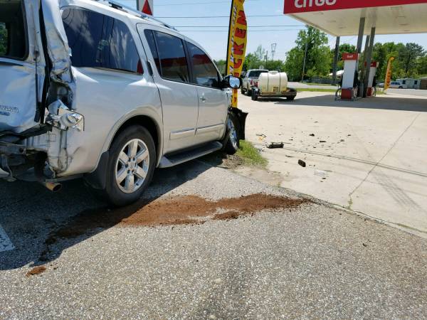 Motor Vehicle Accident  Involving Three Vehicles at Denton and Flynn
