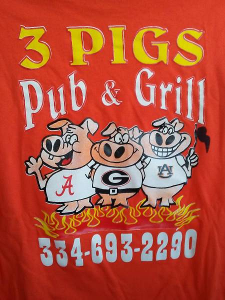 3 Pigs Pub & Grill in Headland - Great Food!