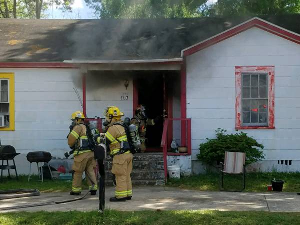 2:28 PM... Structure Fire at 107 Garland Street
