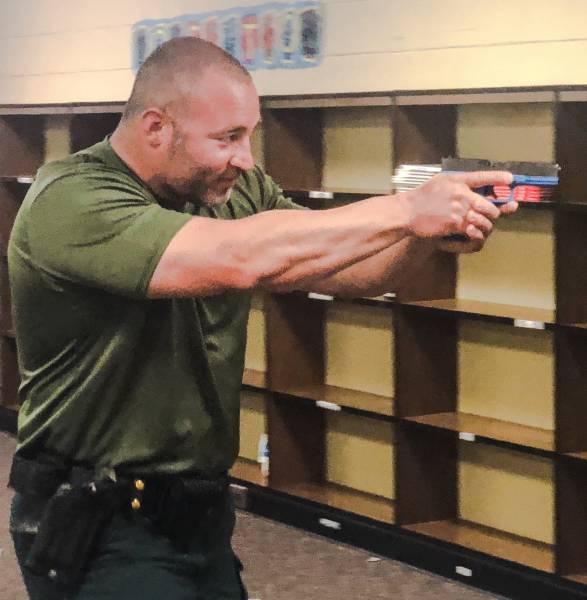SCHOOL RESOURCE DEPUTIES TAKE PART IN ACTIVE SHOOTER TRAINING