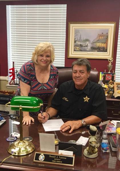PEER Support Award Presented To Houston County Sheriff Donald Valenza