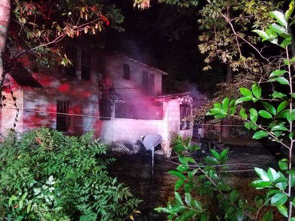 UPDATED @ 3:14 AM.  12:03 AM.   Structure Fire On Southport Street