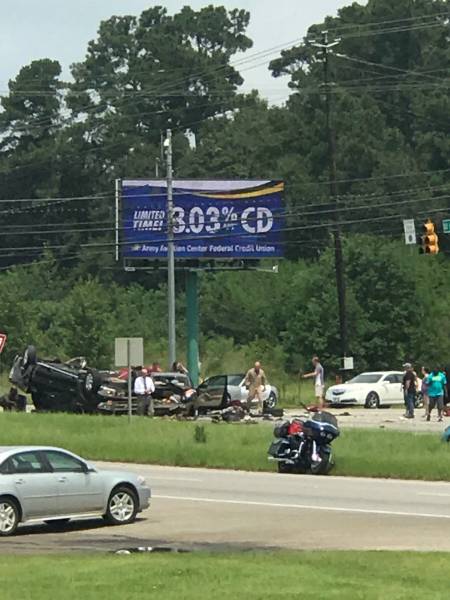 UPDATED @ 1:45 PM    12:50 PM    Multiple Vehicle Accident - Entrapment - Serious Injuries
