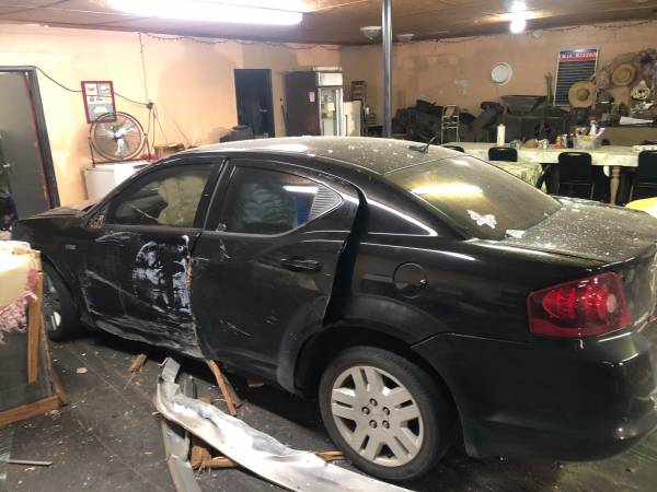 Car Goes Into Wicksburg Store