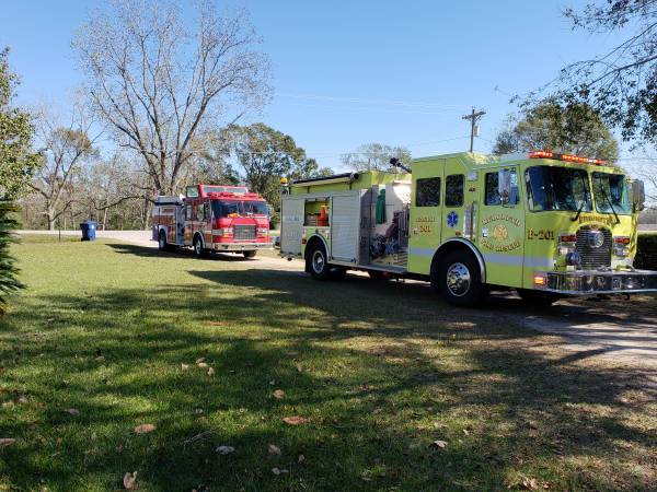 10:50 AM... Strucutre Fire at 6936 South Hwy 605 in Rehobeth
