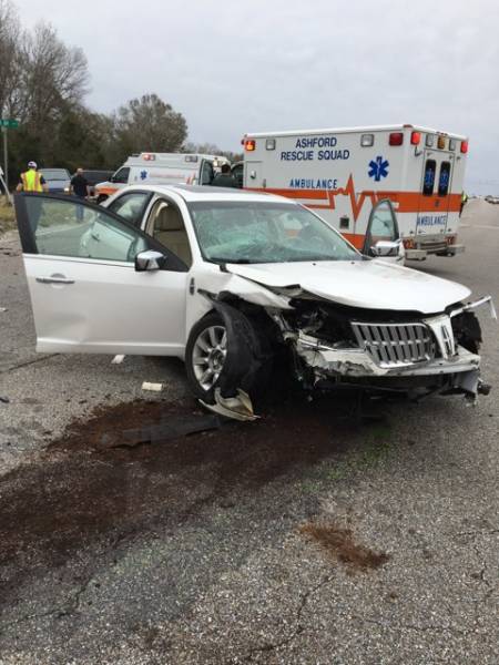 2:50 pm   Motor Vehicle Accident On Highway 84 East At Glenn Forrester Road