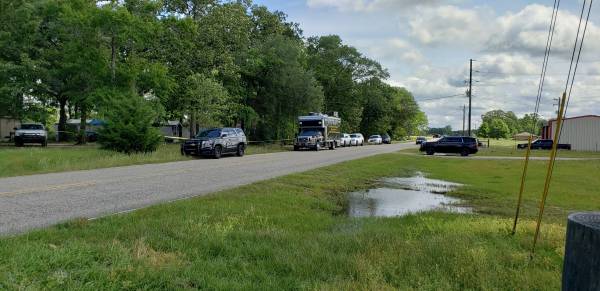 UPDATED w/Pictures @ 4:51 PM     Possible Murder South County 81 In Houston County