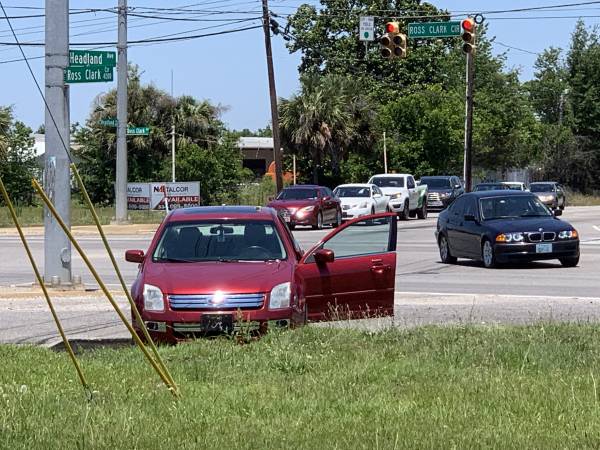 UPDATED WITH PICTURES.  12:27 PM    Motor Vehicle Accident SORTA Headland Avenue and Ross Clark Circle