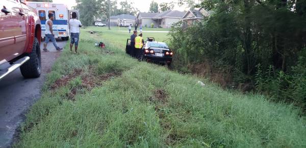 7:27 PM... Vehicle vs Ditch on West Cook