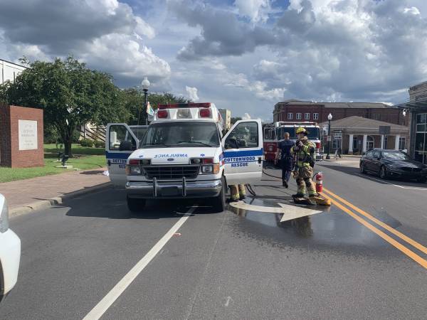 Cottonwood Ambulance and Rescue - Ambulance Catches On Fire