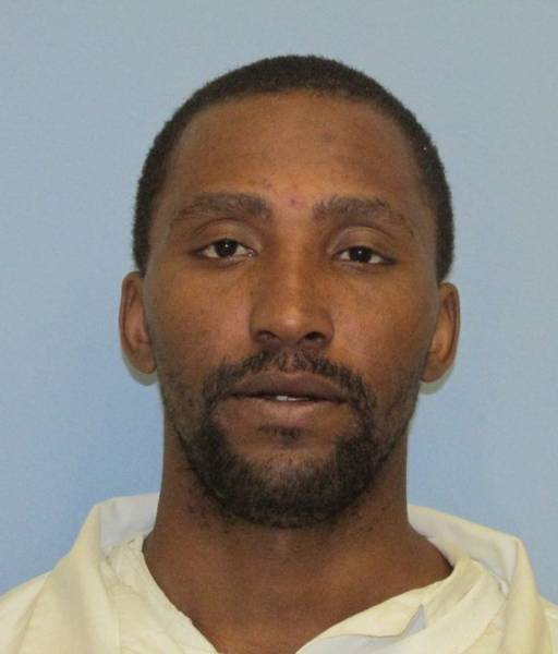 Alabama prison inmate facing murder charges in stabbing death of