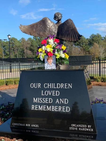 Dothan’s Angel Of Hope Reaches Out To Grieving Parents In Buffalo, Missouri