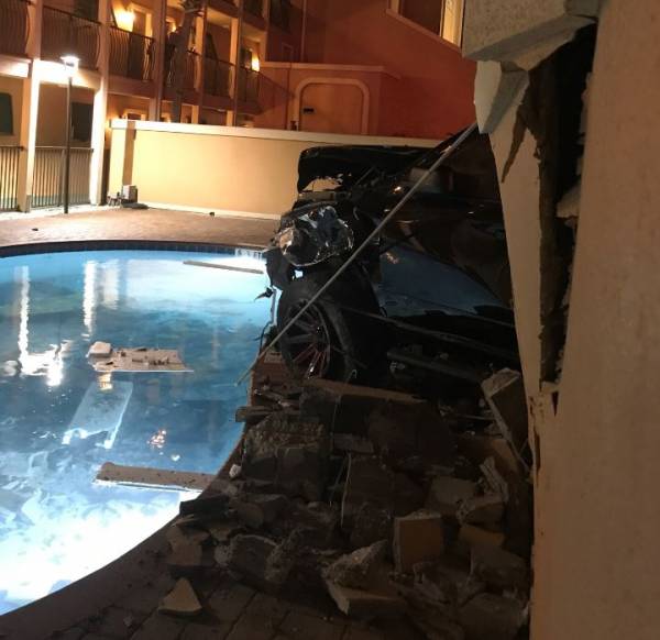 Driver Slams Through Pool Wall in Destin