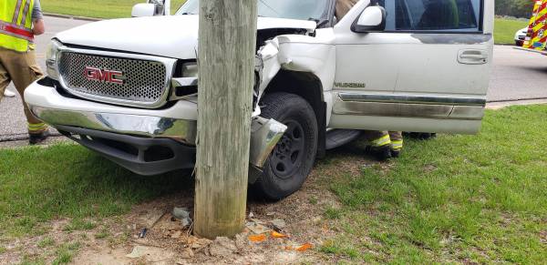3:54 PM.. Vehicle verses Pole at Columbia Hwy and Sixth Ave