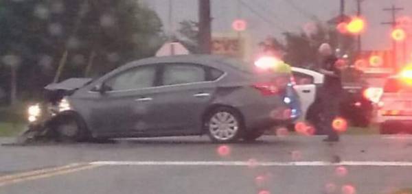 6:33 PM.   Head On Wreck On West Main and Brannon Stand Road