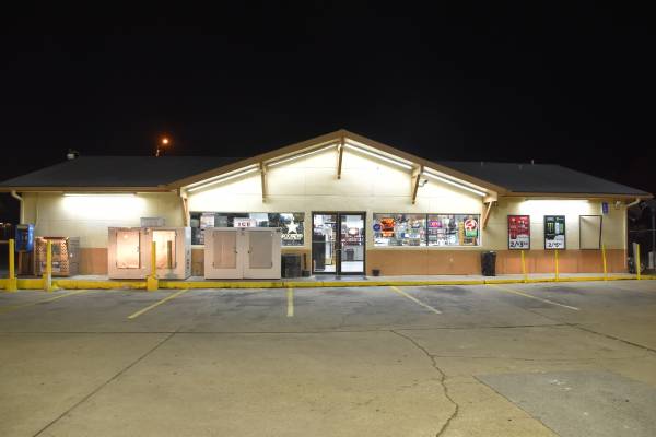 Destin Convenience Store Robbed at Gun Point
