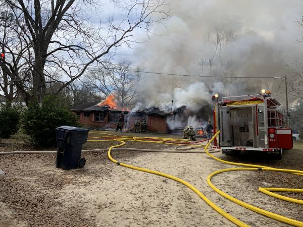 UPDATED @ 11:32 AM    10:42 AM   Slocomb Structure Fire