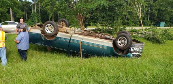 4:50 PM.. Vehicle Overturned on US 231 Just Across the Florida Line