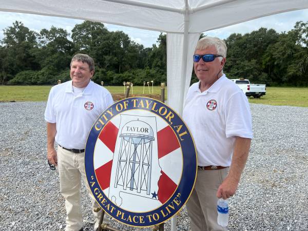 Taylor Breaks Ground On Sewer Treatment Plant