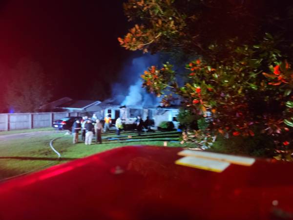 UPDATED @ 9:08 AM   06:54 AM   Early Morning Structure Fire Claims One Life In Dale County