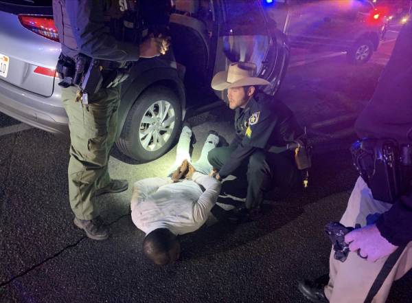 One Arrested After Shoving Deputy, Fleeing