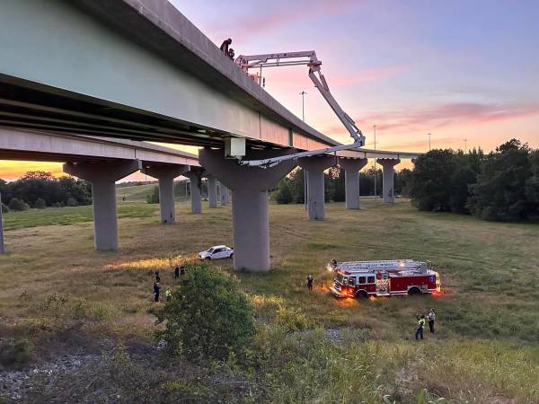 Jumper Rescued from Bridge over Interstate 85